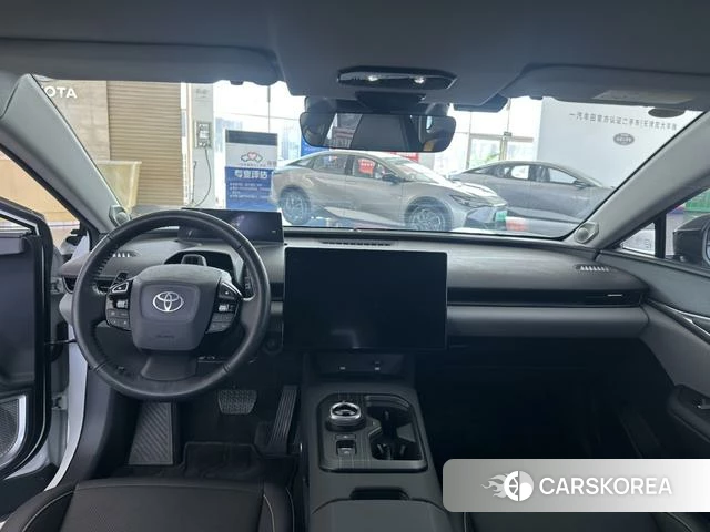 Toyota bZ5 id 4272927 из Китая 18