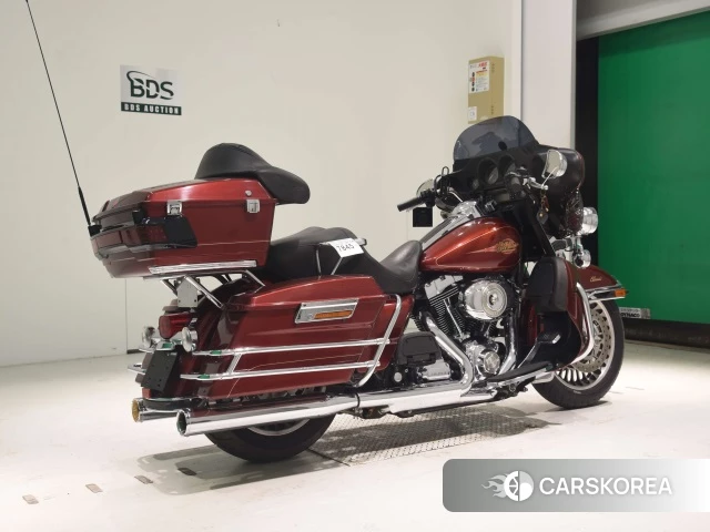 Проданный Harley-Davidson Electra Glide FLHTC1580 2010 из Японии, фото 2