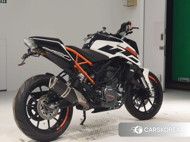 Проданный KTM 250 DUKE 2017 из Японии, фото 2