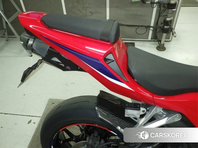 Honda CBR600RR id 4184247 из Японии 18