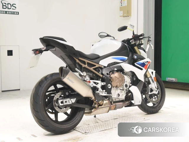 Проданный BMW S1000R M PACKAGE 2022 из Японии, фото 2