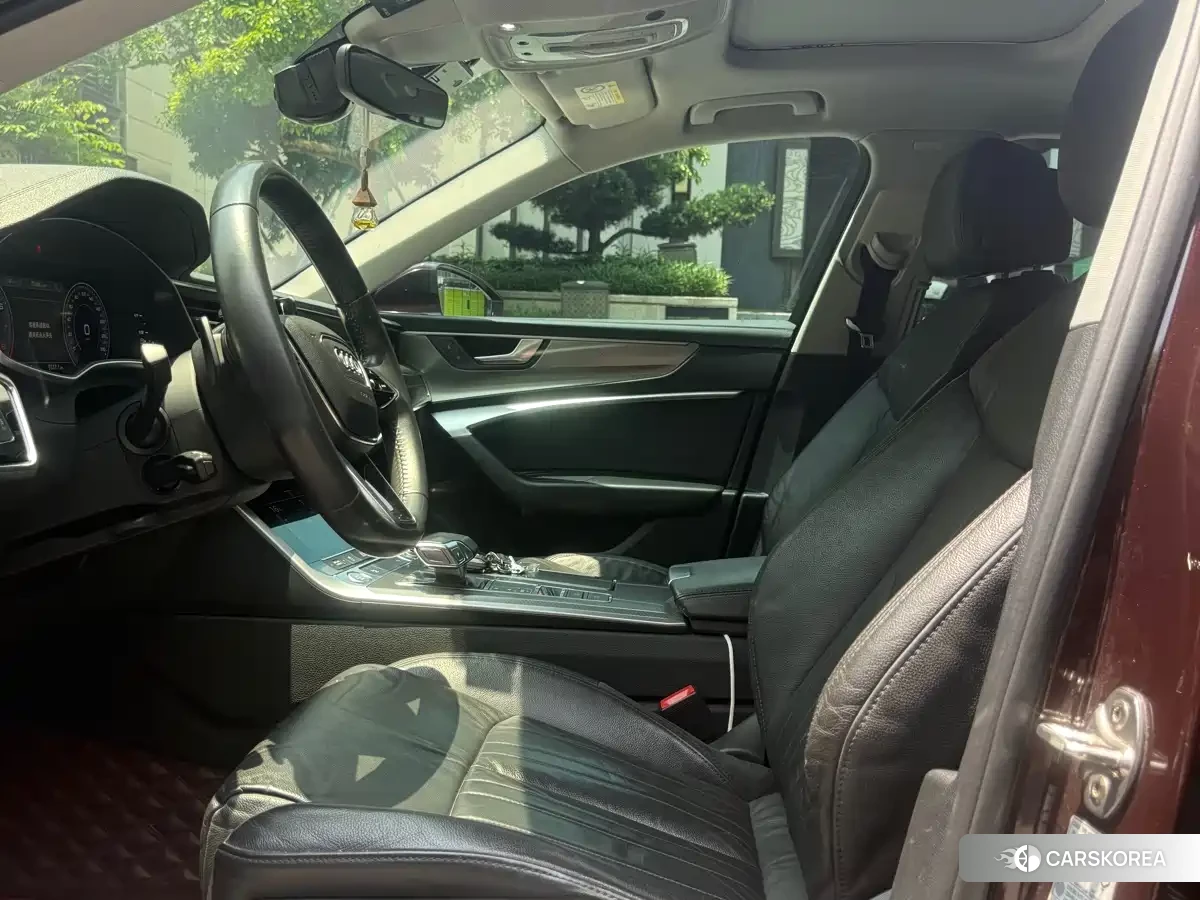 Audi A6L id 4546666 из Китая 18