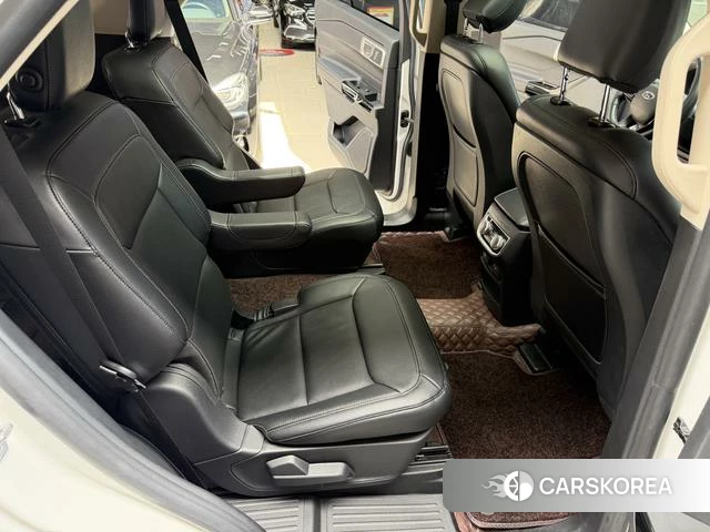 Ford Explorer id 4374537 из Китая 18