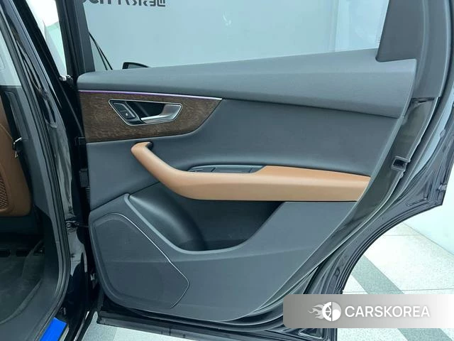 Audi Q7 id 4367441 из Китая 18
