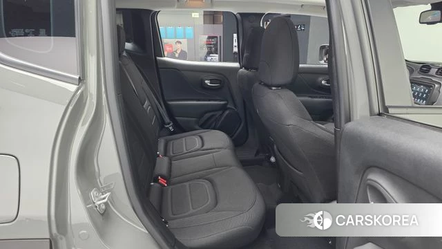 Jeep Renegade id 4541053 из Кореи 18