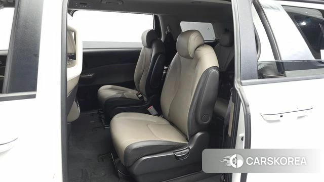 Kia The New Carnival 4th Generation id 4645383 из Кореи 18