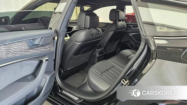 Audi A7 (4K) id 4441670 из Кореи 18