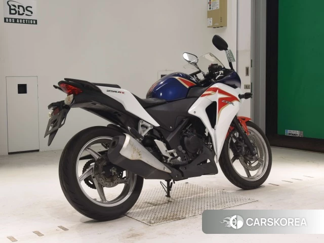 Проданный Honda CBR250R ABS 2011 из Японии