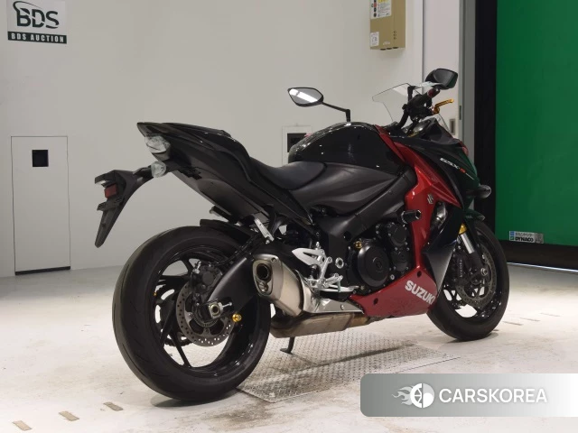 Проданный Suzuki GSX-S1000F 2016 из Японии, фото 2