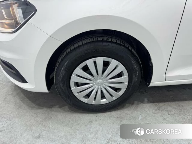 Volkswagen Santana id 4240556 из Китая 18