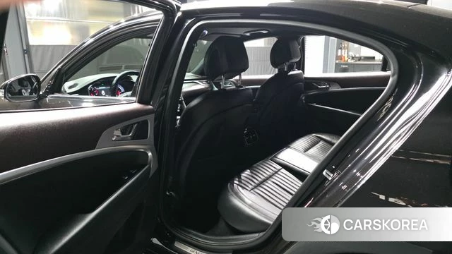Genesis G70 id 4435698 из Кореи 18
