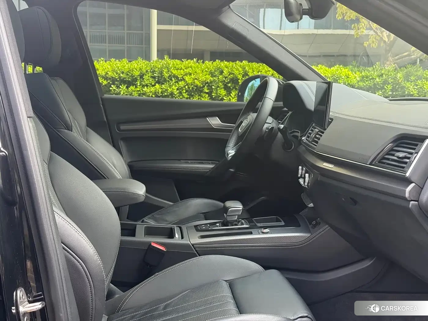 Audi Q5L id 4577902 из Китая 18