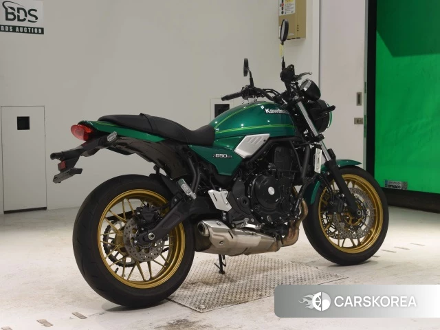 Проданный Kawasaki Z650RS 2024 из Японии, фото 2