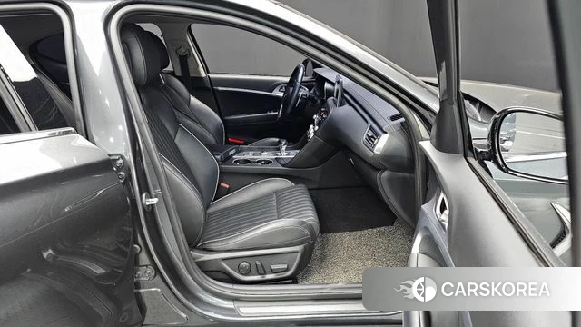 Genesis G70 id 4785942 из Кореи 18