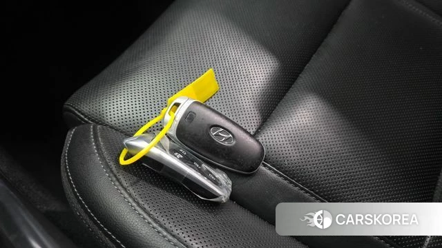 Hyundai The New Grandeur IG Hybrid id 4338202 из Кореи 18