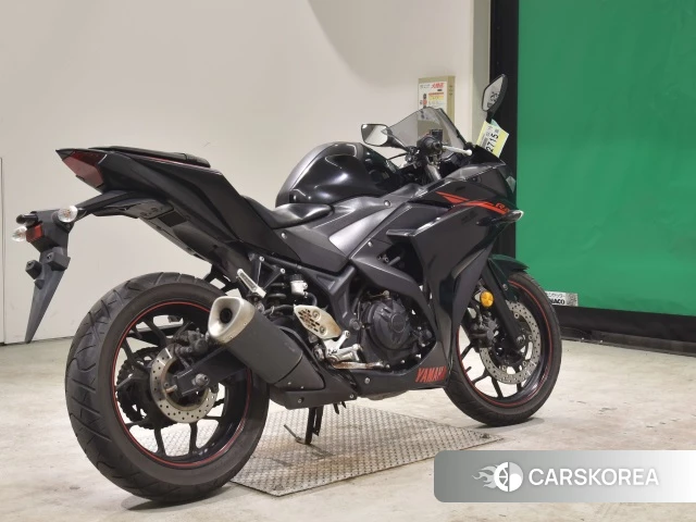 Проданный Yamaha YZF-R25 2015 из Японии