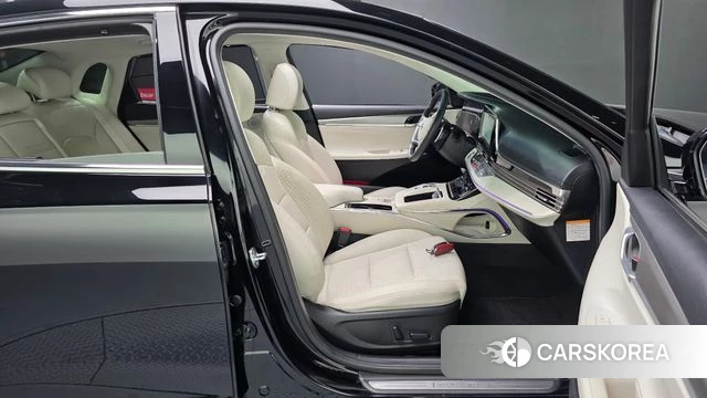 Hyundai The New Grandeur IG Hybrid id 4753902 из Кореи 18