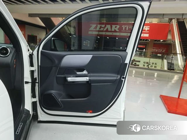 Mercedes-Benz GLB id 4314487 из Китая 18
