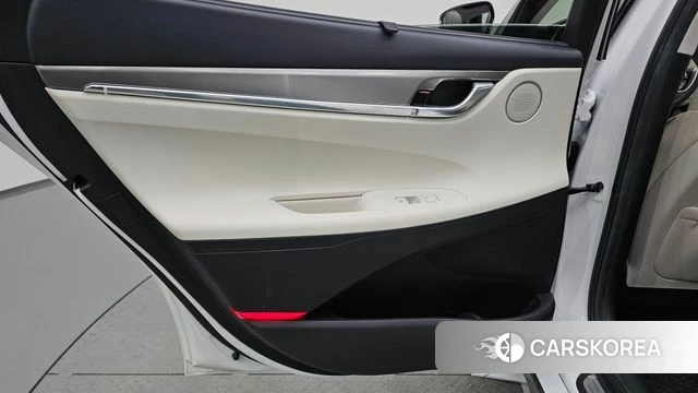 Hyundai The New Grandeur IG Hybrid id 4281894 из Кореи 18