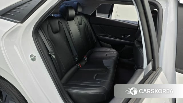 Hyundai Avante Hybrid (CN7) id 4618442 из Кореи 18