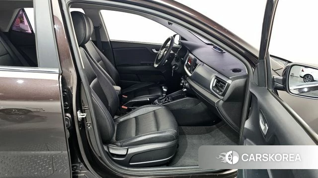 Kia Stonic id 4448221 из Кореи 18