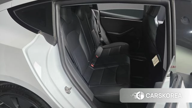 Tesla Model 3 id 4408205 из Кореи 18