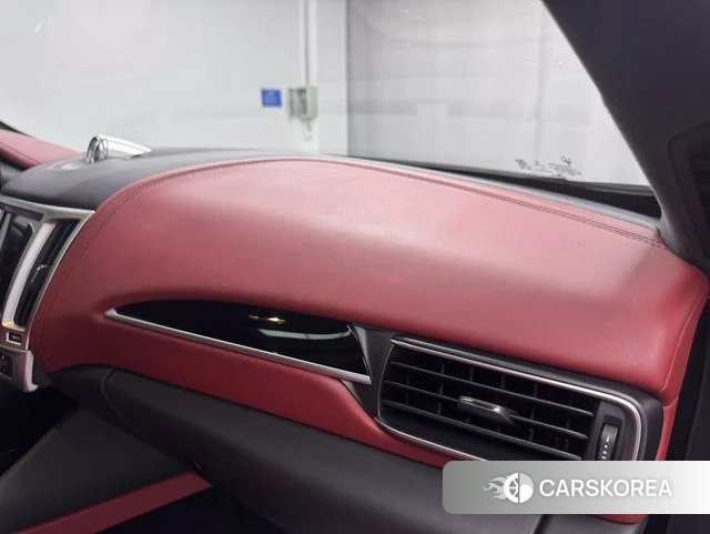 Maserati Levante id 4236392 из Китая 18