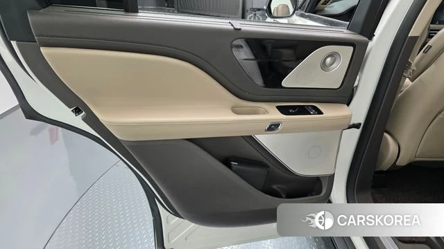 Lincoln Aviator 2nd generation id 4268376 из Кореи 18