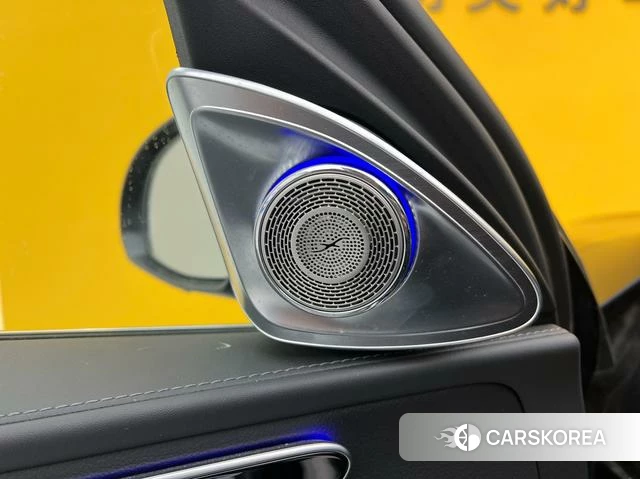 Mercedes-Benz Class C id 4275270 из Китая 18