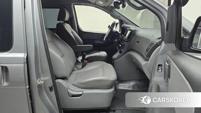Hyundai The New Grand Starex id 4658300 из Кореи 18