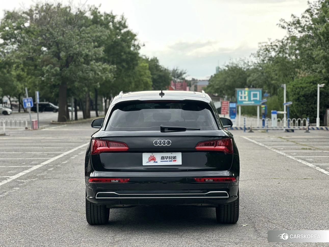 Audi Q5L id 4441311 из Китая 18