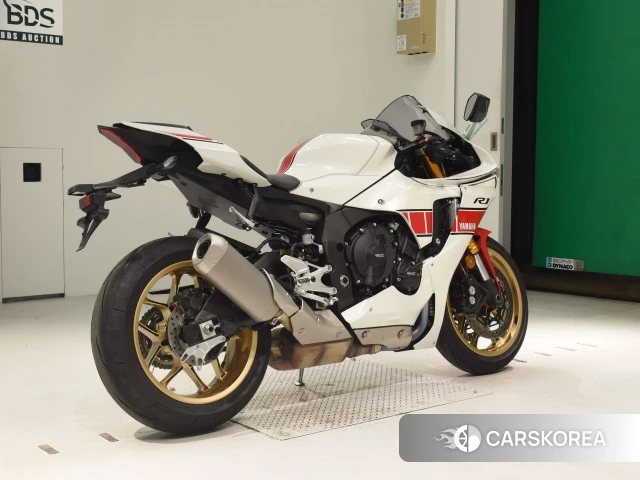 Проданный Yamaha YZF-R1 2022 из Японии