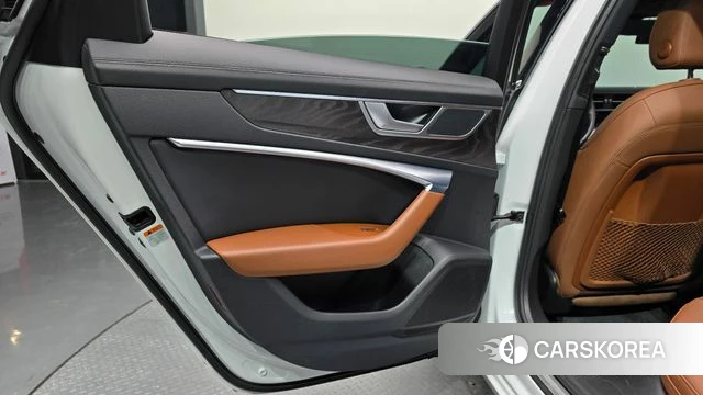 Audi A6 (C8) id 4224608 из Кореи 18