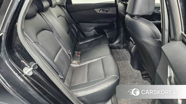 Kia Come New K3 id 4202953 из Кореи 18