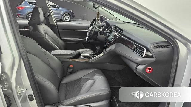 Toyota Camry (XV70) id 4508616 из Кореи 18