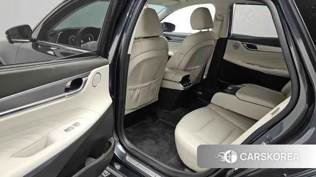 Hyundai The New Grandeur IG Hybrid id 4609063 из Кореи 18