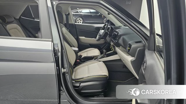 Hyundai Venue id 4339243 из Кореи 18