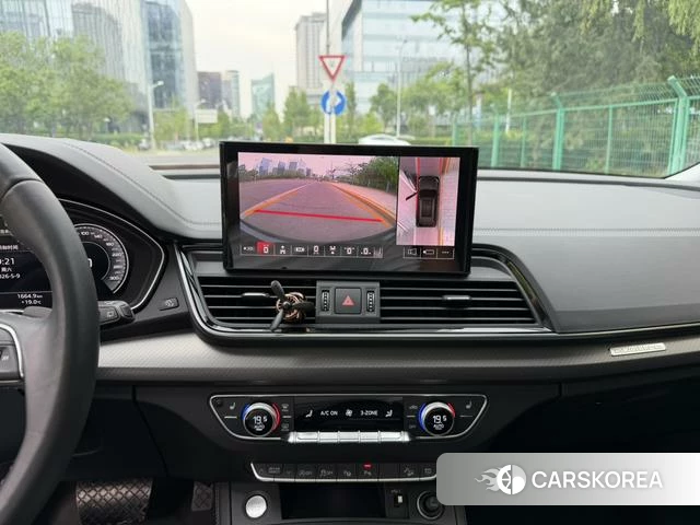 Audi Q5L id 4297714 из Китая 18