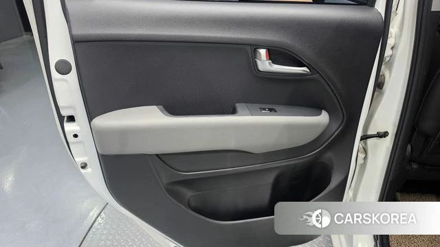 Kia The New Kia Ray id 4571489 из Кореи 18