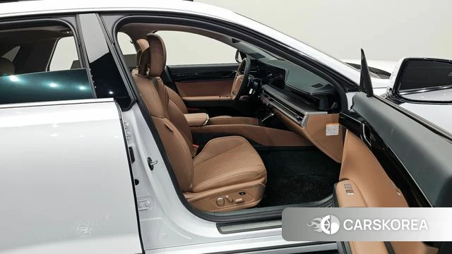 Hyundai Grandeur Hybrid (GN7) id 4407876 из Кореи 18