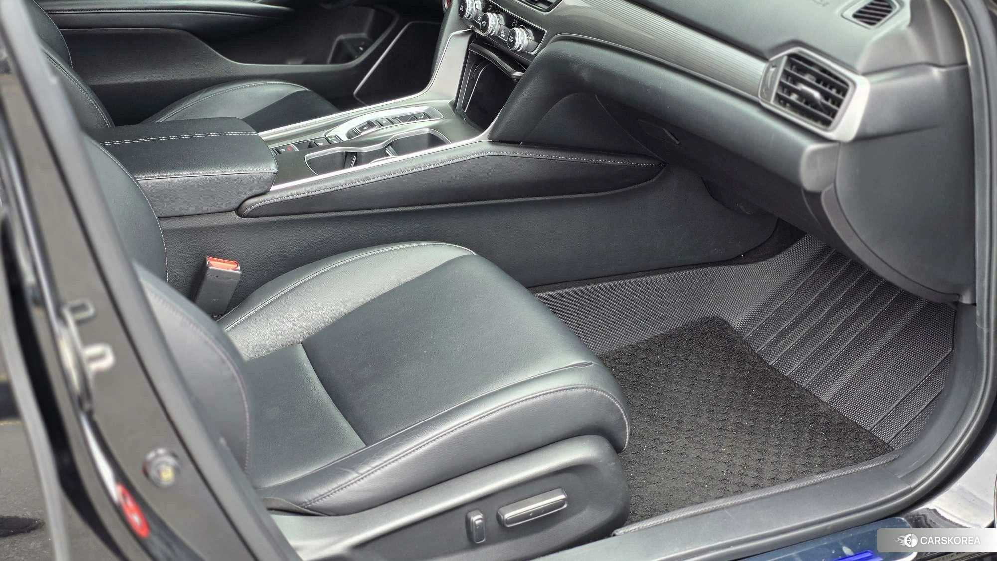 Honda Accord id 4485435 из Китая 18