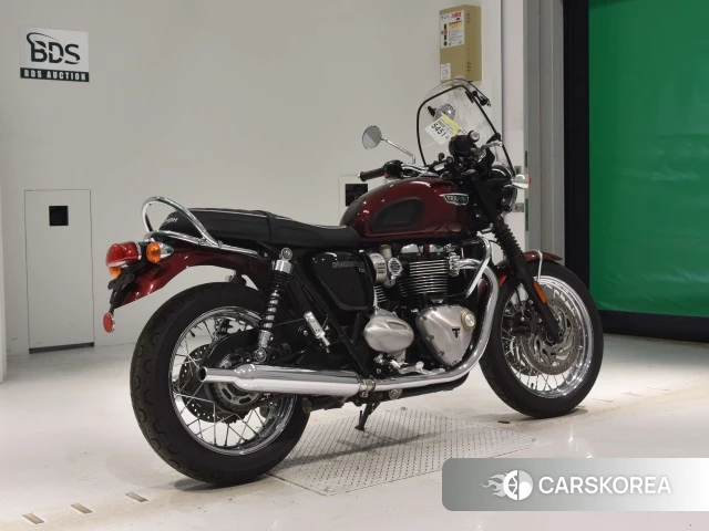 Проданный Triumph BONNEVILLE T120 2016 из Японии, фото 2