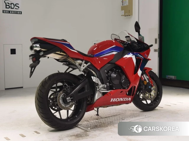 Проданный Honda CBR600RR 2021 из Японии, фото 2