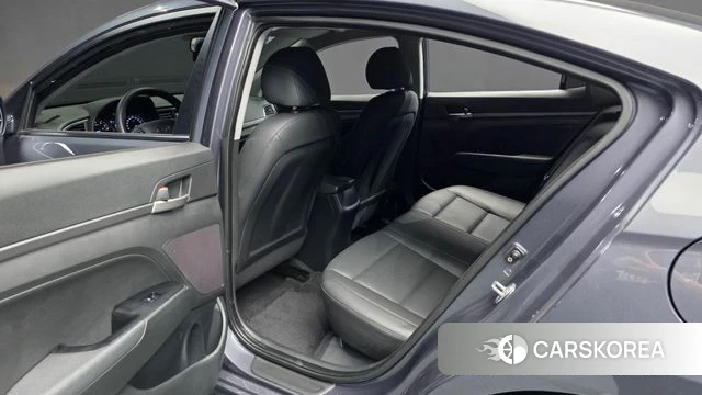Hyundai Avante AD id 4587544 из Кореи 18