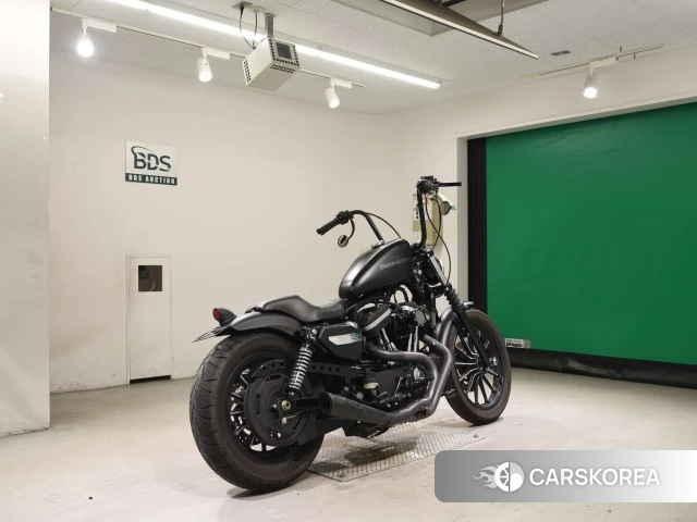 Проданный Harley-Davidson Sportster XL883N 2010 из Японии, фото 2