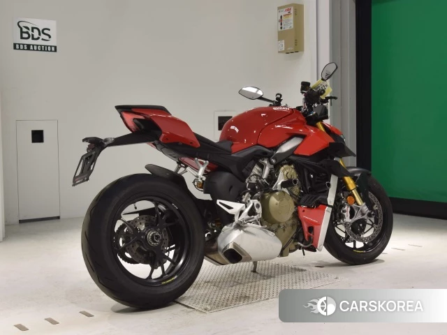 Проданный Ducati STREETFIGHTER V4 S 2022 из Японии, фото 2