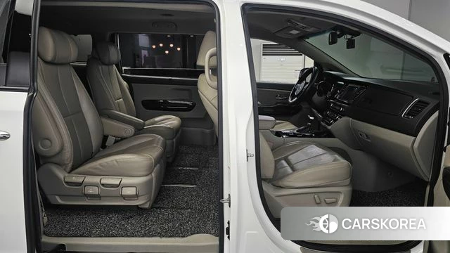 Kia The New Carnival id 4530484 из Кореи 18