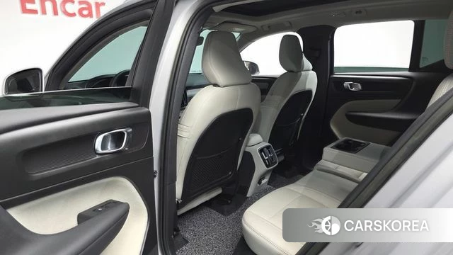 Volvo XC40 id 4863708 из Кореи 18