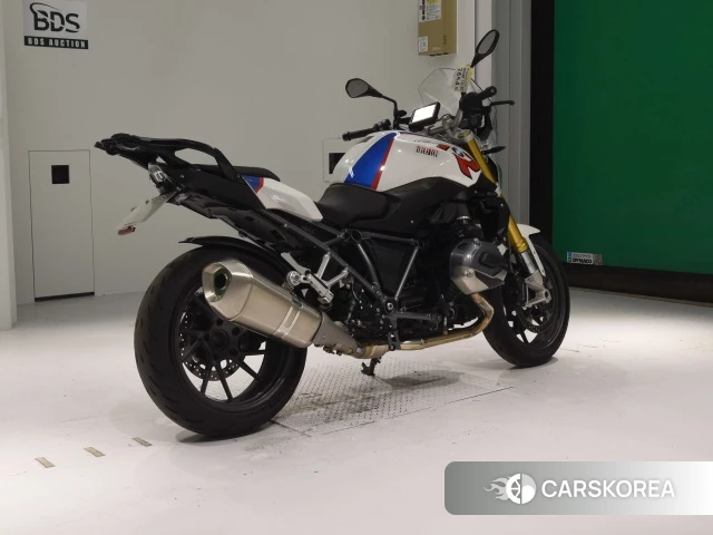 Проданный BMW R1200R 2016 из Японии, фото 2