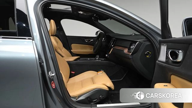 Volvo V60 Cross-Country 2nd Generation id 4746235 из Кореи 18